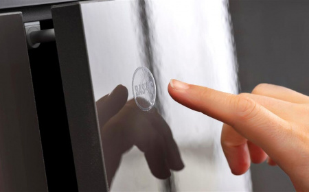 Витрина 2 дв. Carlino